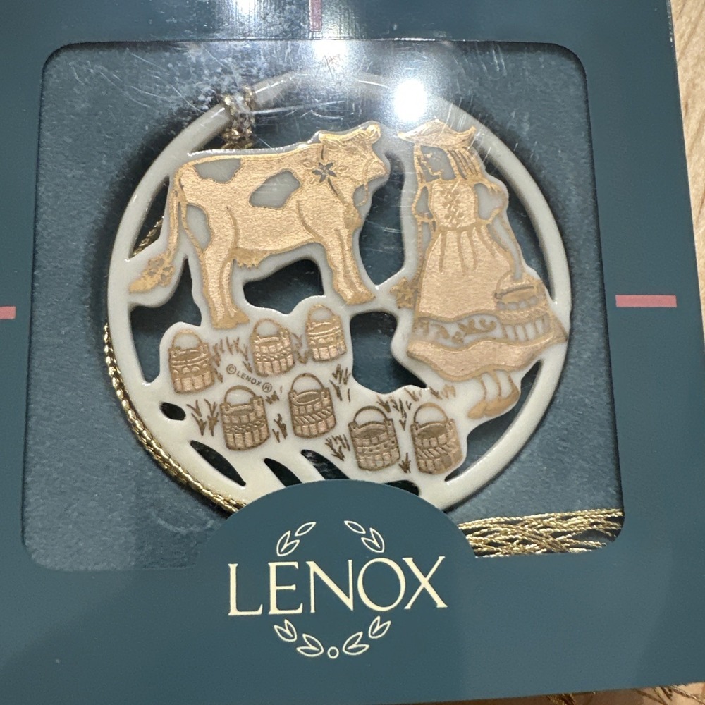 Lenox 8 Maids A Milking 12 Days of Christmas Ornament Vintage 1994 GoldPorcelain
